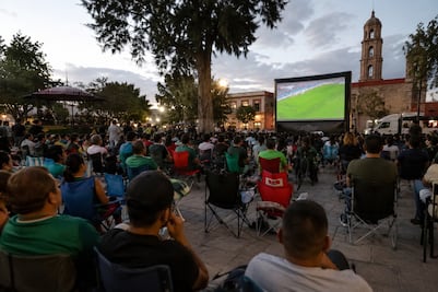 Transmitir Mundial en plazas públicas costaría hasta 50 mdp 