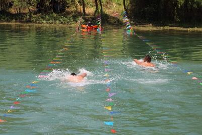 Abarrotados ríos de la Huasteca por Semana Santa