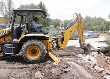 Colocan parapetos y banquetas en río Salado para prevenir desbordamientos