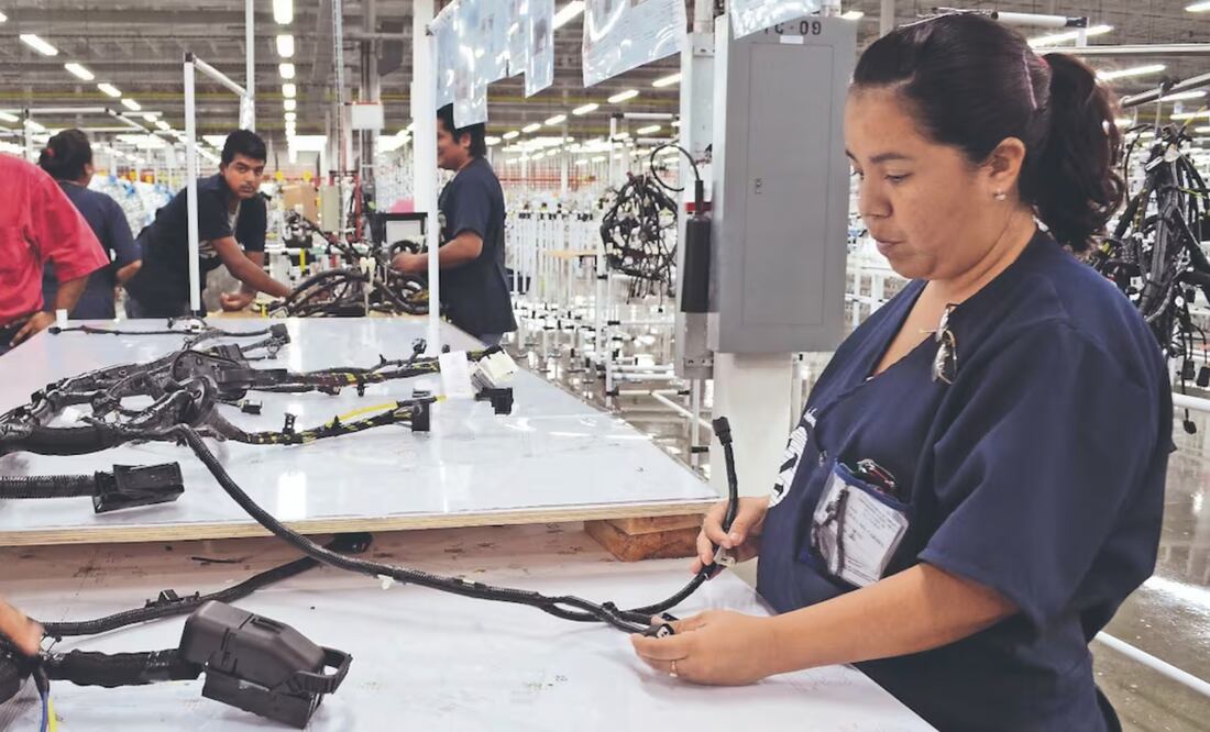 En el estudio se hace referencia que los diferentes órdenes de gobierno en México y en el mundo impusieron restricciones a la operación en los centros de trabajo durante la pandemia de COVID-19. Foto: Archivo