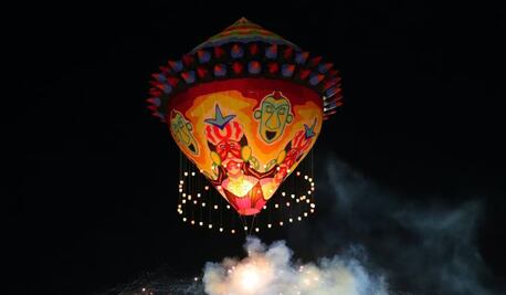 Conoce las nuevas normativas sobre el uso de pirotecnia y globos de cantoya en Hidalgo