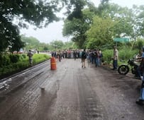 Retienen a siete empleados de la CFE en Huejutla