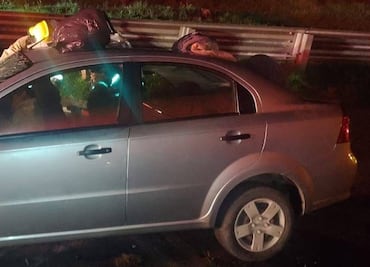 Dos hombres mueren y una mujer resulta herida en choque múltiple en Singuilucan