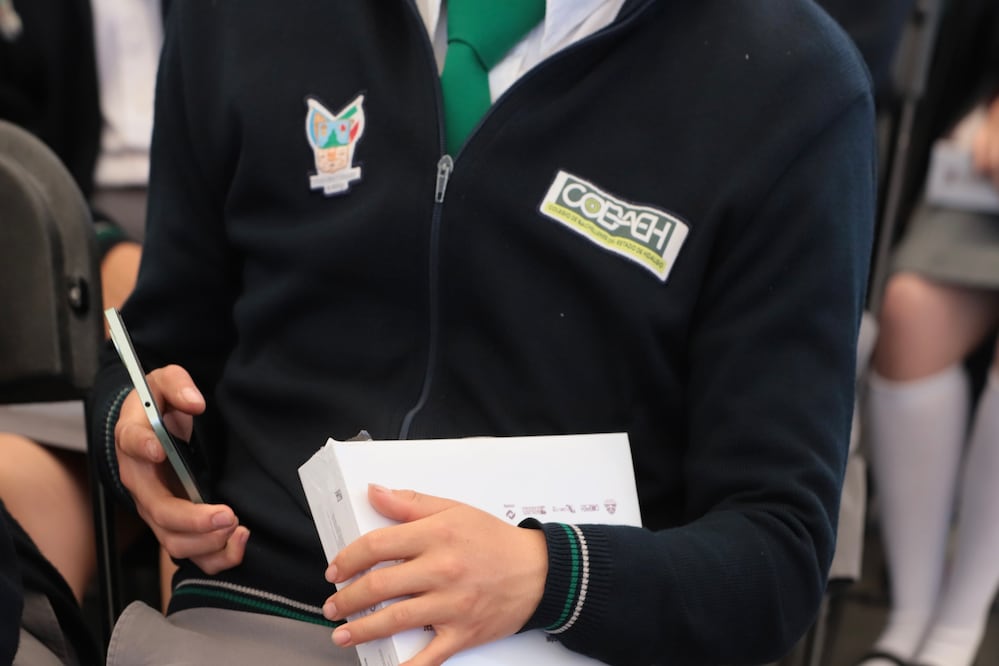 Los paquetes de libros estarán integrados dependiendo de las materias, y deberán empaquetarse según el semestre y subsistema | Foto: Luis Soriano