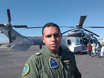 "Mucha fuerza Hidalgo": piloto de la Fuerza Aérea que lleva ayuda a comunidades