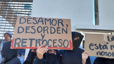 Paro estudiantil se generaliza en institutos y preparatorias de la UAEH