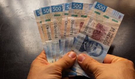 Entra en vigor incremento del 13% al salario mínimo general; Morena celebra año “de justicia social” 