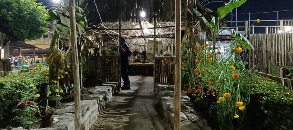 Huejutla levanta el Altar de Muertos más grande de México; hoteles al 100% por la alta afluencia