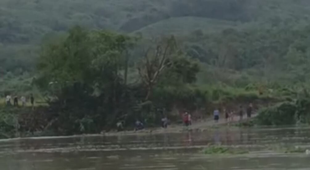 Al menos 31 comunidades de Huautla quedaron incomunicadas por creciente del río Calabozo 