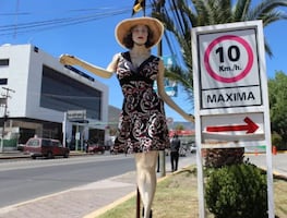 Conoce a “La Muñeca” la maniquí más guapa de Pachuca