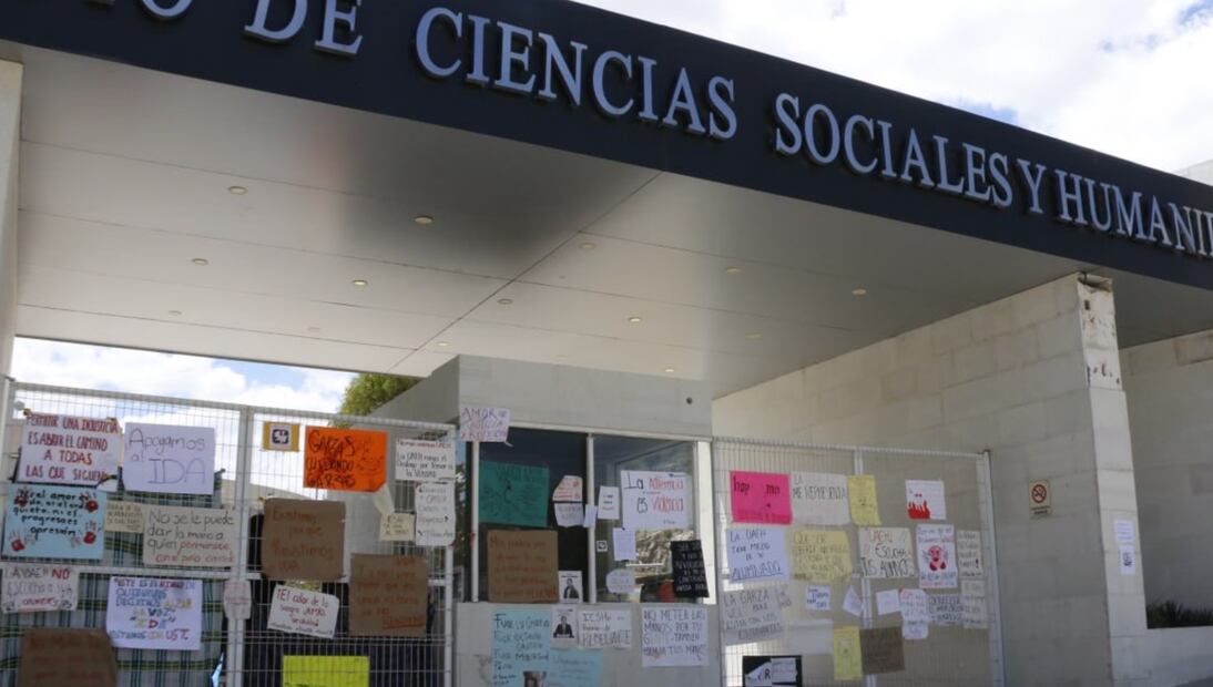 La UAEH cuenta con 15 Institutos y Escuelas Superiores (estas en municipios al interior de la entidad), así como siete preparatorias, según muestra su página oficial. Foto: Luis Soriano