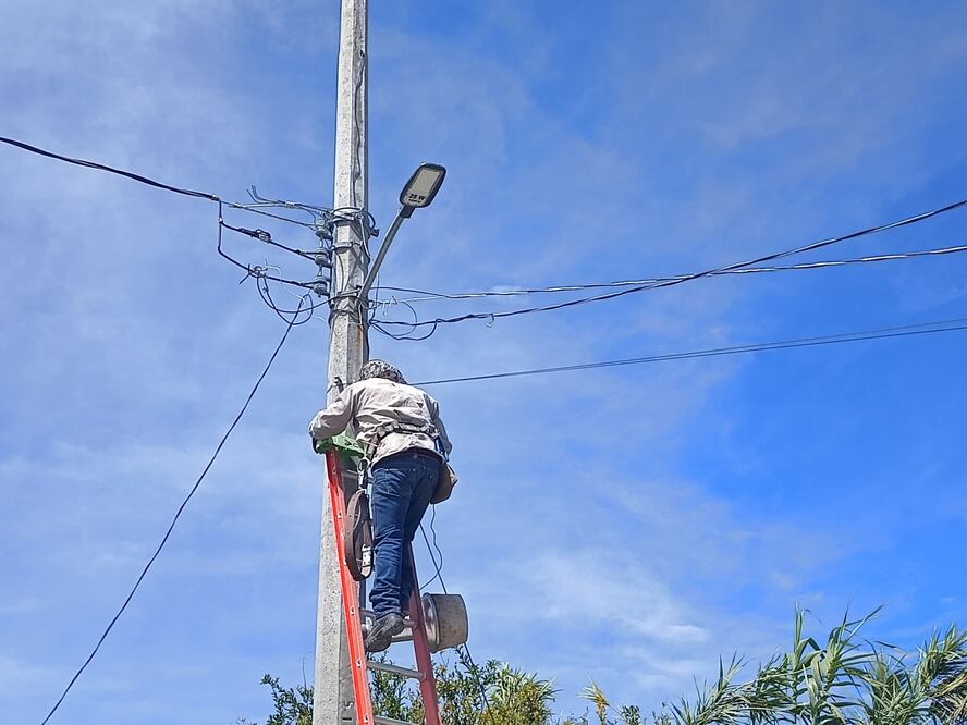 Renuevan luminarias en Ixmiquilpan | Foto: especial