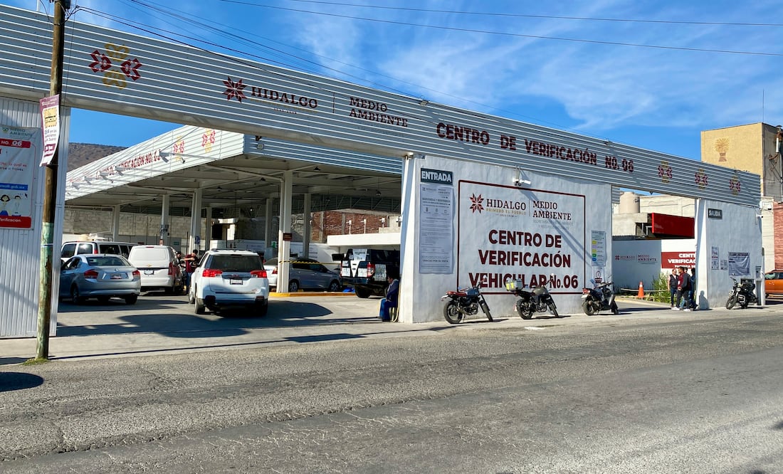 En Hidalgo existen 9 verificentros en 8 municipios Foto: Luis Soriano
