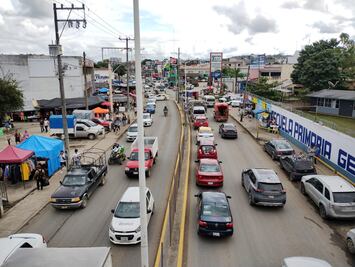 Taxistas de Huejutla acusan cobros excesivos en viajes cortos sin sanciones claras