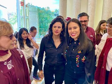 No solo nos encontraremos en redes, también en el Senado: Simey Olvera