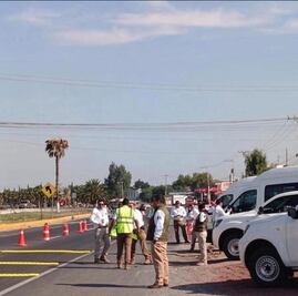 Refuerza Migración operativo de revisión en la México–Laredo, a la altura de Ojo de Agua
