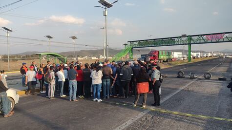 Por falta de agua bloquean la Pachuca –Sahagún