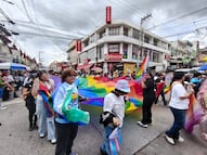 Galería: Más de 100 personas participan en la Tercera Marcha del Orgullo LGBTTTIQA+ del Valle de Tulancingo