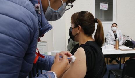 Llega a Hidalgo vacuna Abdala contra covid-19; habrá Pfizer para menores