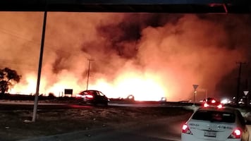 Atienden incendio de pastizal en la carretera Pachuca–Ciudad Sahagún