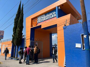 Estudiantes del Grupo Tecnológico Universitario protestan contra acoso en Pachuca