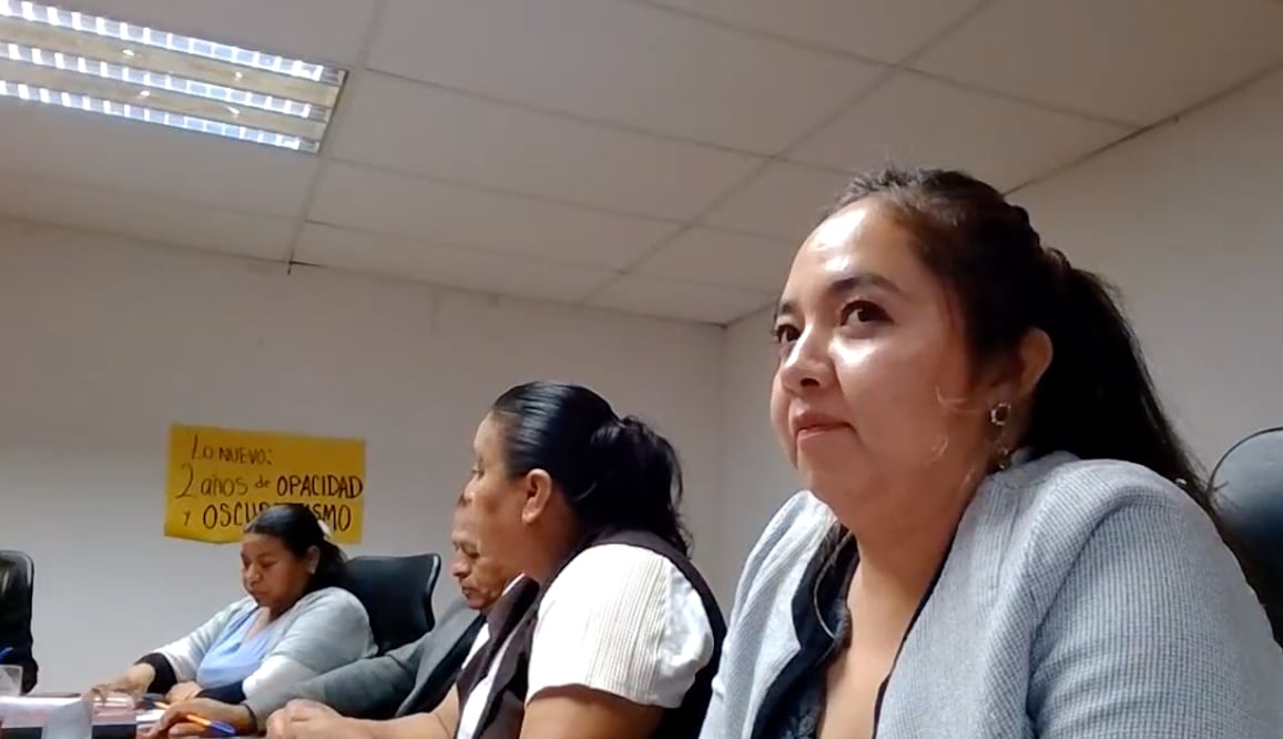 Protesta regidora durante la entrega del segundo informe de gobierno en Cardonal | Captura de video