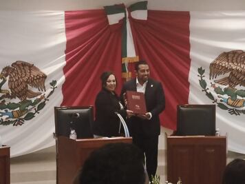 Entrega Lorena García, presidenta de Tulancingo, su primer informe de gobierno