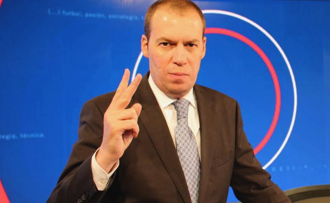 Facebook: André Marín