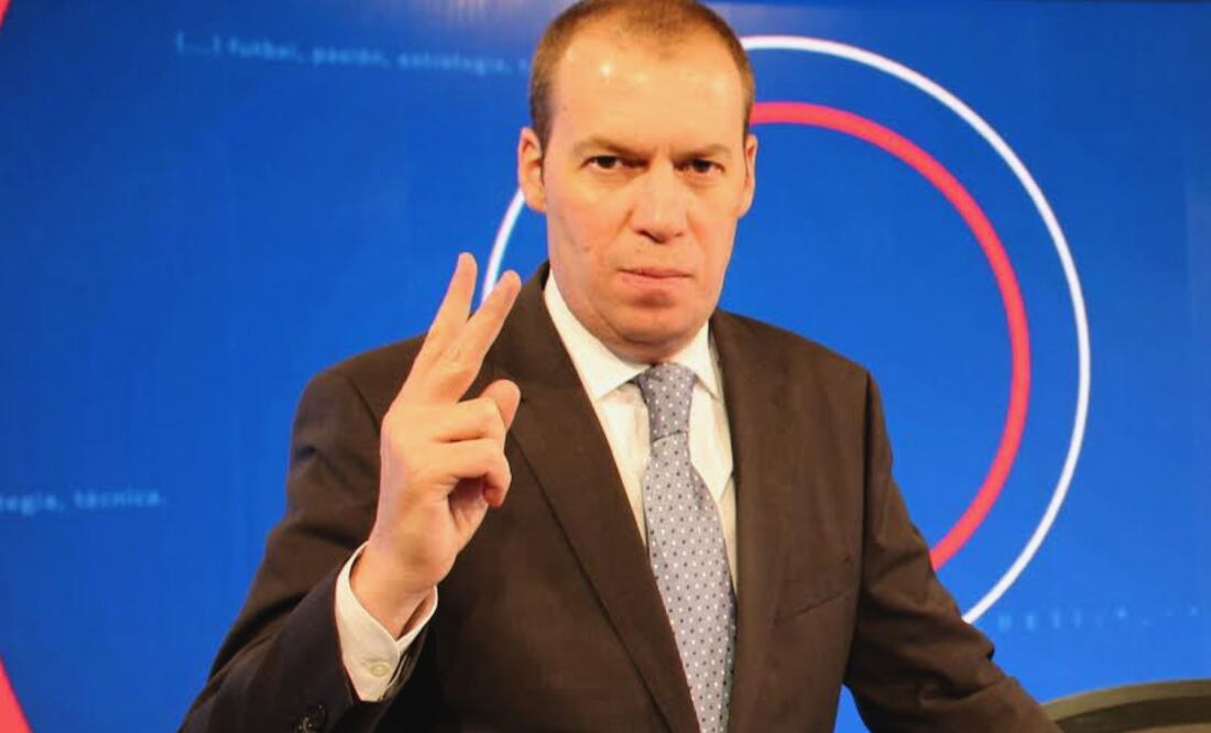 Facebook: André Marín