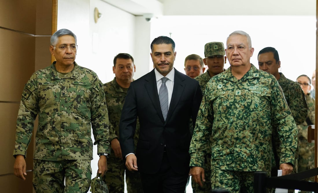 La presidenta de México, Claudia Shenbaum, se reúne con gabinete de seguridad por el asesinato del alcalde de Uruapan, Michoacán. Foto: Agencia EL UNIVERSAL/Diego Simón Sánchez/LCG