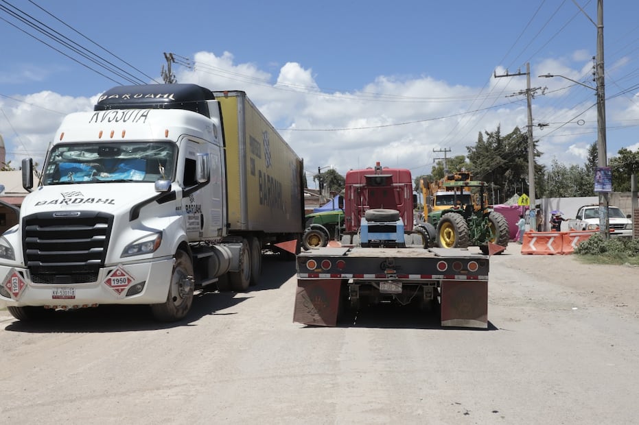 Suman dos días de bloqueo en obras del tren AIFA-Pachuca en Mineral de la Reforma I Foto: Luis Soriano
