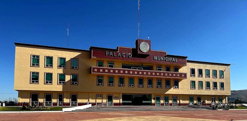 Reforma que reduce facultades del Cabildo divide opiniones en Tulancingo