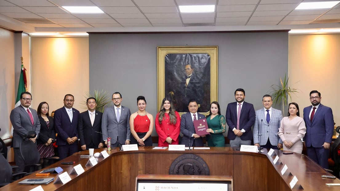 Hidalgo proyecta ingresos de más de 71 mil millones para 2025 con enfoque en inversión y austeridad | Foto: Especial