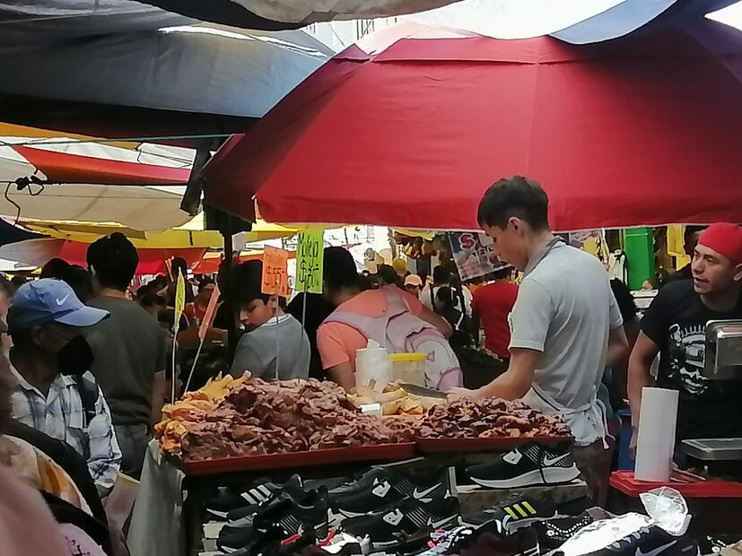 Tianguistas de Tulancingo modifican su forma de vender para no ser suspendidos | Foto: Grisel Lira