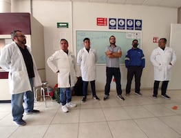 Investigador de la UAEH crea órtesis personalizadas con plástico reciclado