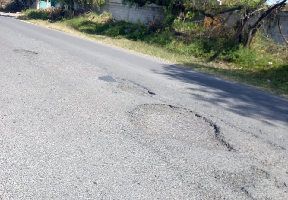 LA carretera Alfajayucan-Chapantongo se encuentra en malas condiciones I Foto: Especial