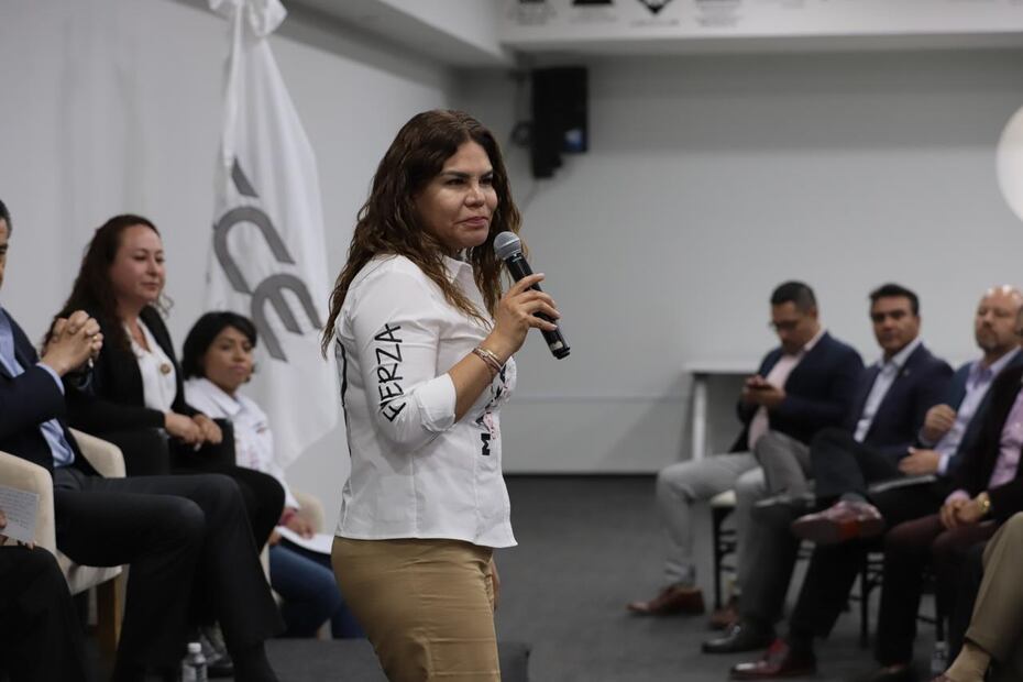 Candidatos de Fuerza y Corazón por México dialogan con empresarios | Foto: Luis Soriano