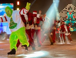 Con acrobacias y malabares en el hielo inició la Navidad Garza de la UAEH