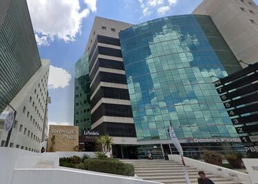 Trabajador pierde la vida tras caer del séptimo piso en la Zona Plateada