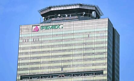 Petroleras bajan deuda pero Pemex la mantiene 