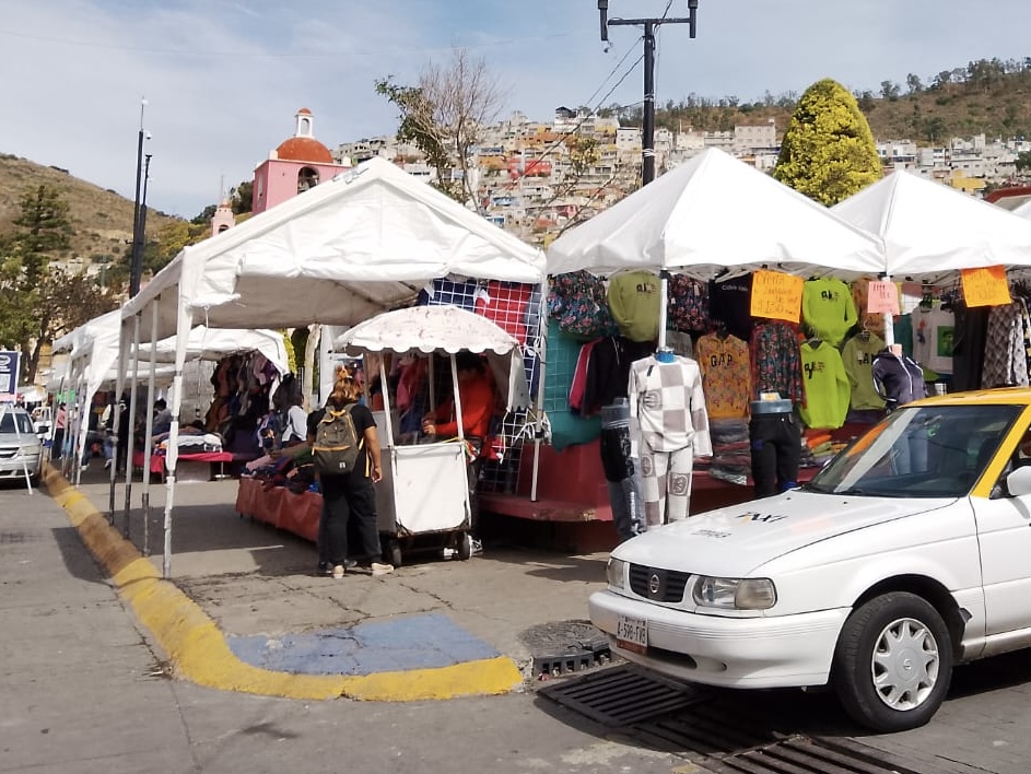 Reubicación de ambulantes en Pachuca se definirá hasta abril | Foto: Lourdes Naranjo