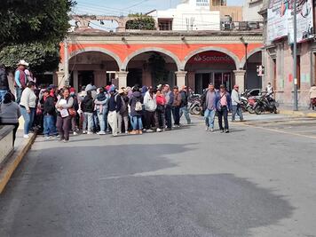 Siete comunidades de Ixmiquilpan se manifiestan