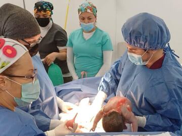 IMSS en Hidalgo da la bienvenida al primer bebé de 2024