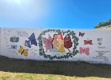 Mural en Atotonilco El Grande promueve la sororidad y la lucha contra la violencia de género