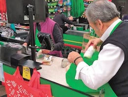¿"Cerillos" y gasolineros podrían recibir salario mínimo?; Senado analiza reforma