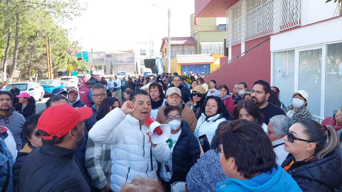 Agremiados del SUTSPEEH frenan elecciones y exigen nuevo proceso sindical | Foto: Lorena Rosas