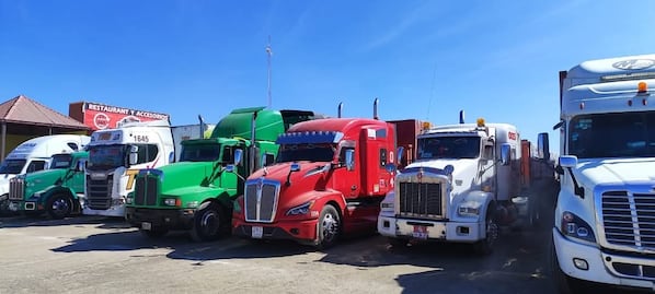 ¡Atención! Anuncian nuevo bloqueo de transportistas que paralizará la México-Pachuca este viernes