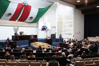 Diputados de Hidalgo aprobaron reformas sobre prisión preventiva, seguridad y eliminación de órganos autónomos