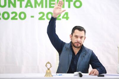 Israel Félix solicita licencia como alcalde de Mineral de la Reforma