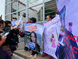 Vinculan a Gabriela, la mamá que pasó de ser víctima a presunta deudora alimentaria